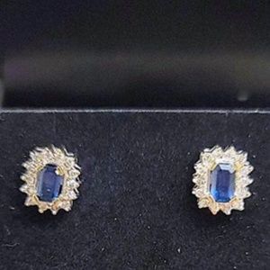 Natural High-Quality Emerald Cut Sapphires/Diamonds Stud Earrings White Gold